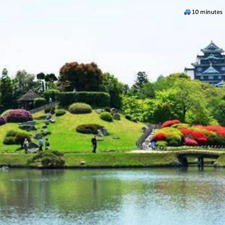 東横のヨコ Lägenhet Okayama Exteriör bild